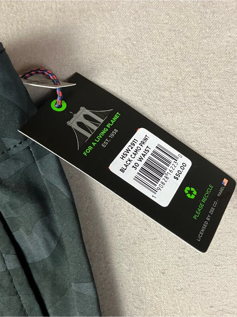 Hawke & Co. Men’s Size 30 Stretch Hybrid Performance Shorts Black Camo NWT!